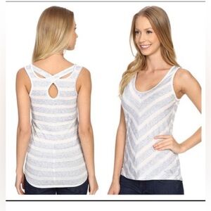 The North Face- Breezeback Crossover Keyhole Striped Tank Top - s